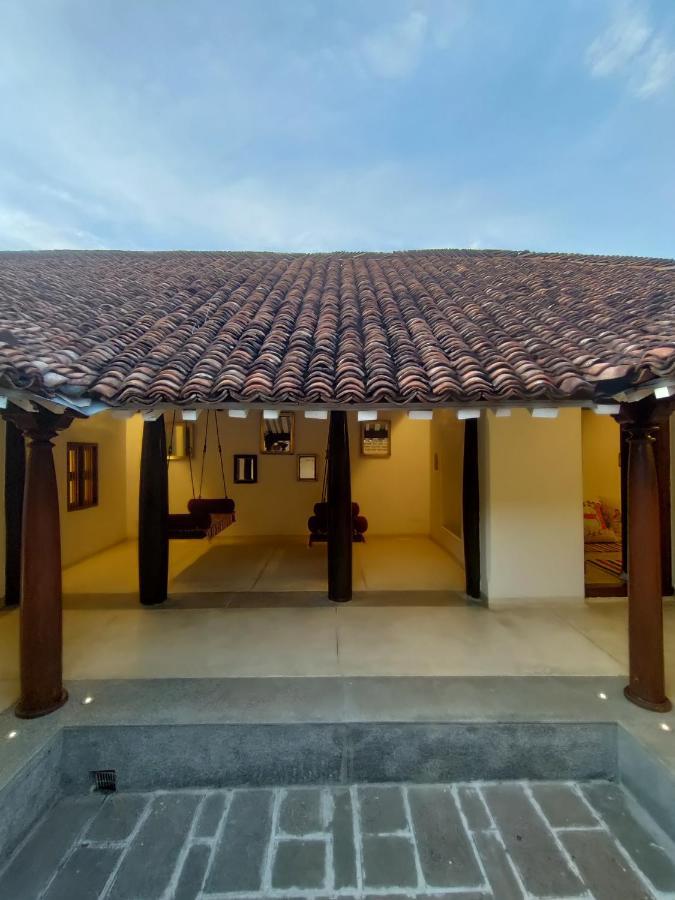 Mangala Heritage By Luxunlock Private Villas Tirukkannapuram Esterno foto