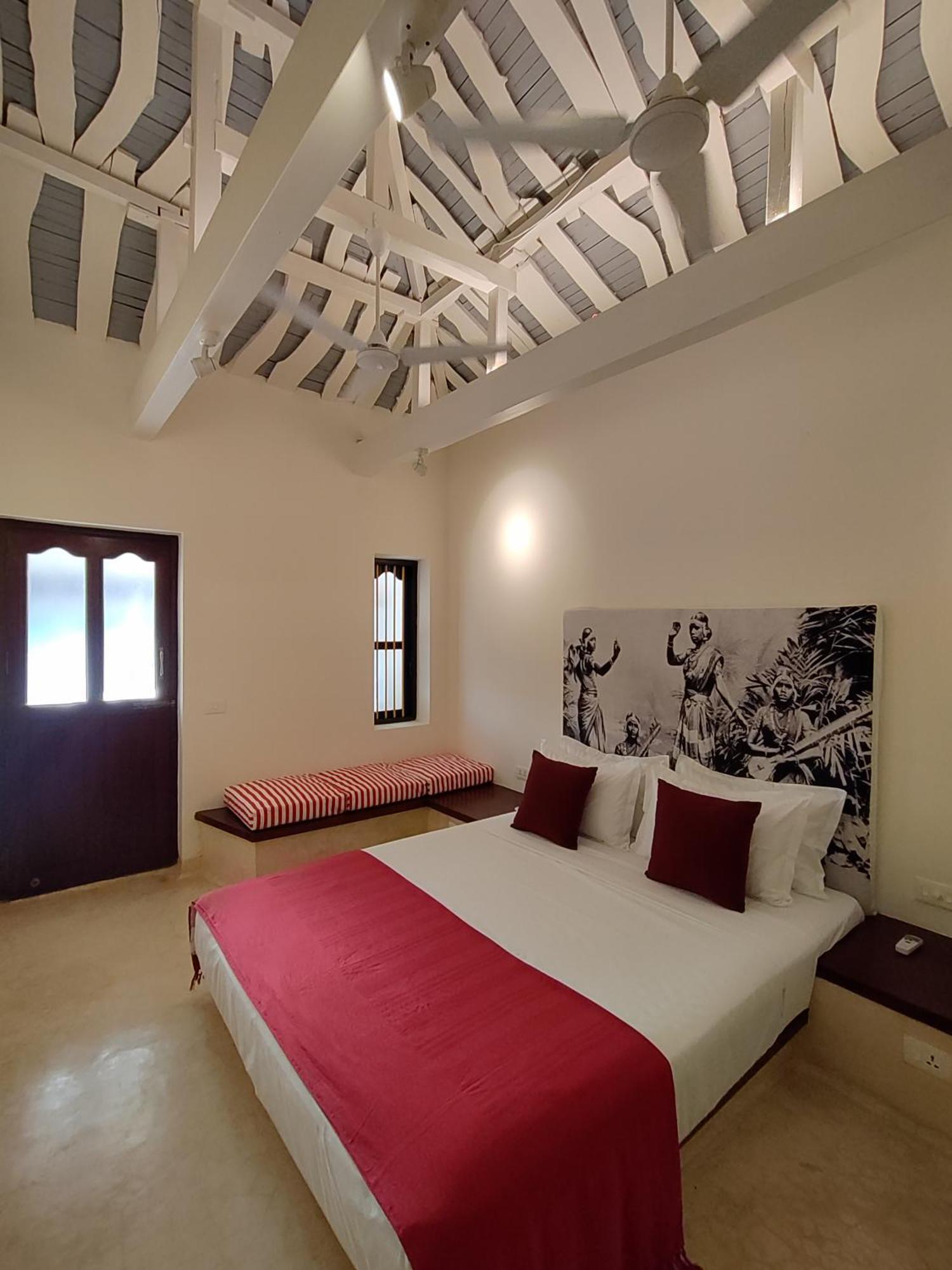 Mangala Heritage By Luxunlock Private Villas Tirukkannapuram Esterno foto