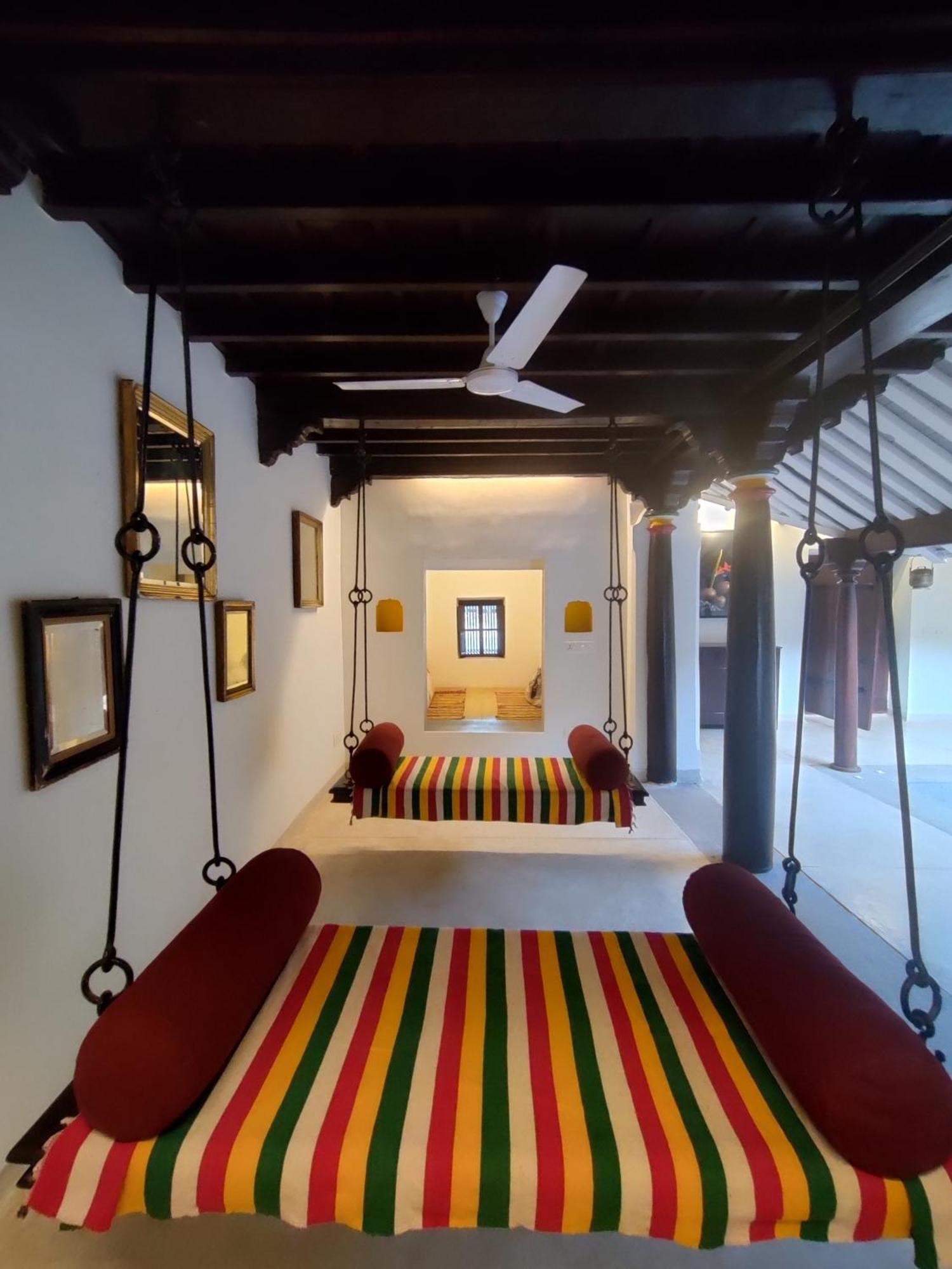 Mangala Heritage By Luxunlock Private Villas Tirukkannapuram Esterno foto