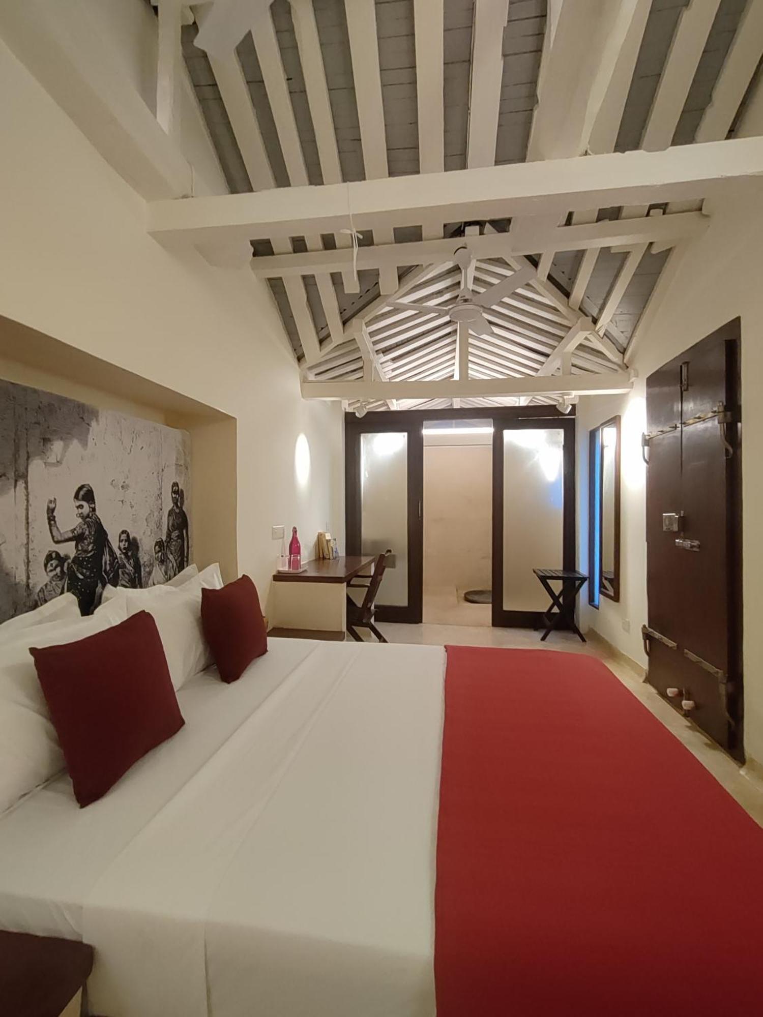 Mangala Heritage By Luxunlock Private Villas Tirukkannapuram Esterno foto